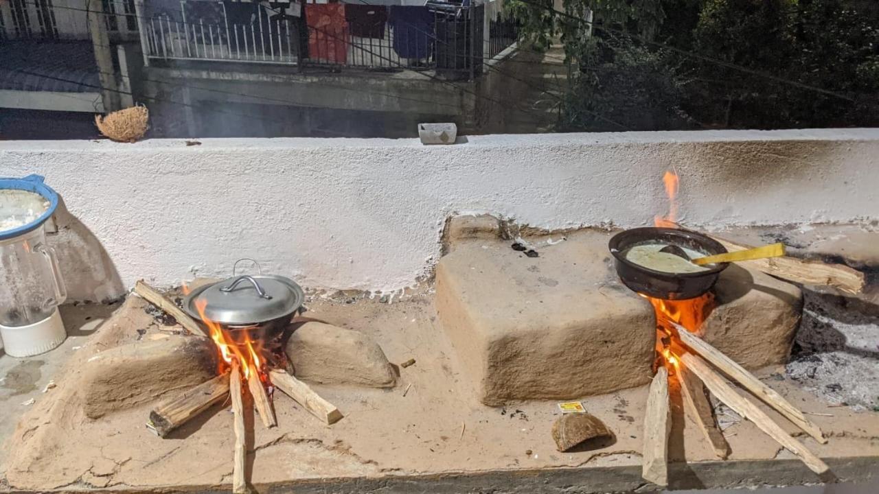 Sura Homestay Κάντι Εξωτερικό φωτογραφία
