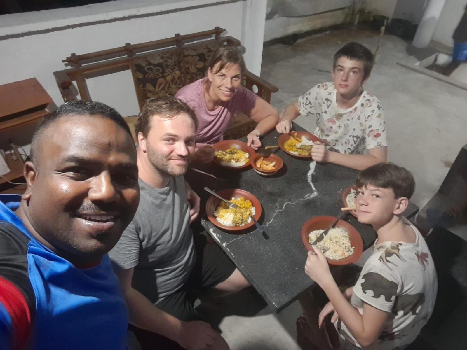 Sura Homestay Κάντι Εξωτερικό φωτογραφία